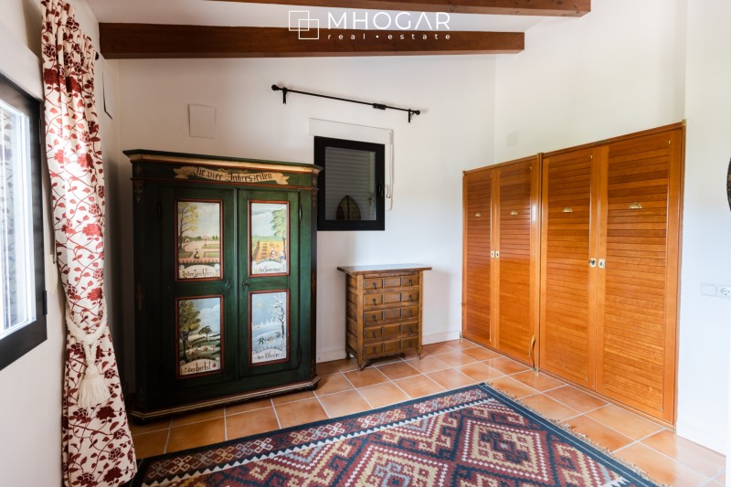 Rústica Elegancia - Casa de Campo a la venta en Benissa!